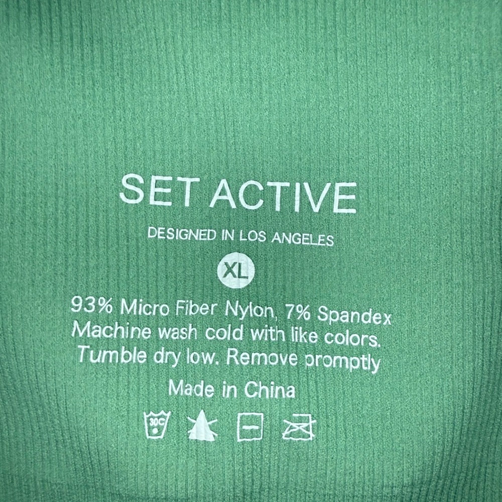 SET Active Green Ribbed Top - Picture 2 of 3